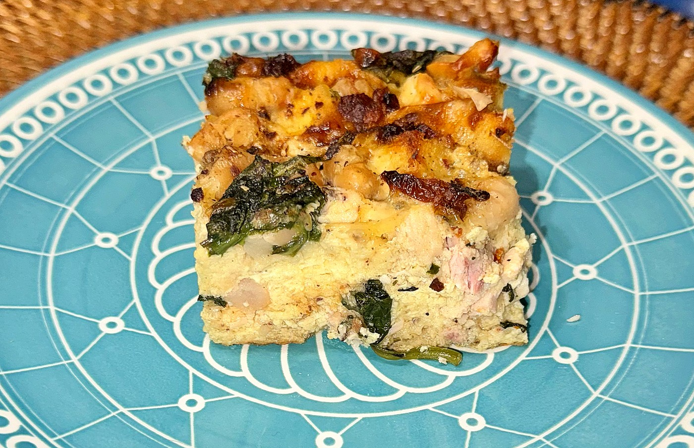 Tuscan-Alpine white bean and chicken strata