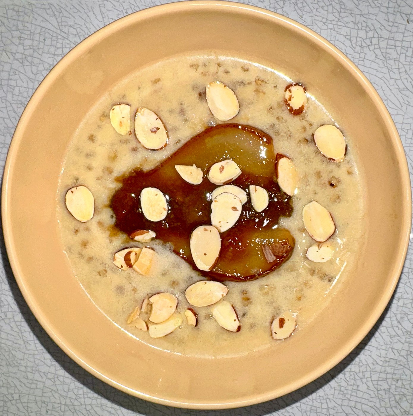 Sorghum porridge with bourbon-vanilla roasted pears